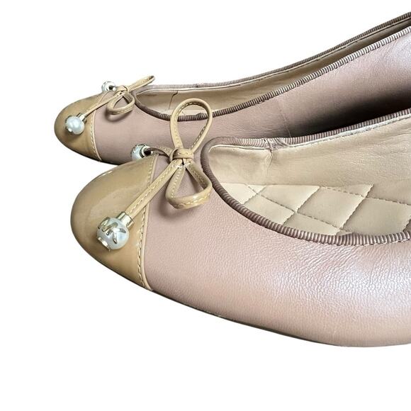 Michael Kors Beige Tan Gia Block Heel Pump Size 8 Bow Cap Toe Patent - Picture 7 of 12